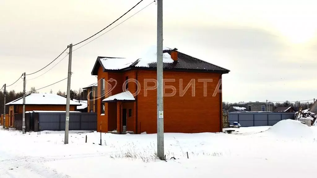 Дом в Тюменская область, Тюменский район, д. Падерина ул. Салаирская, ... - Фото 1