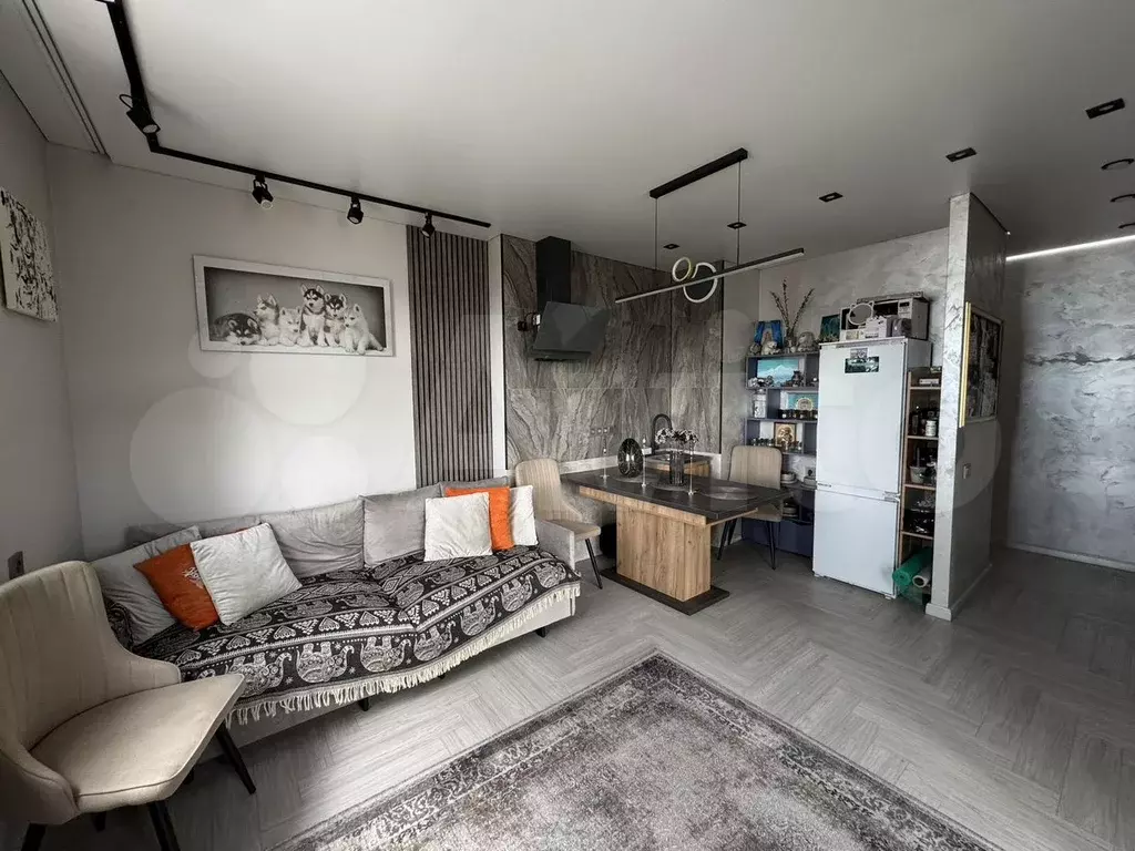 2-к. квартира, 55 м, 9/9 эт. - Фото 0