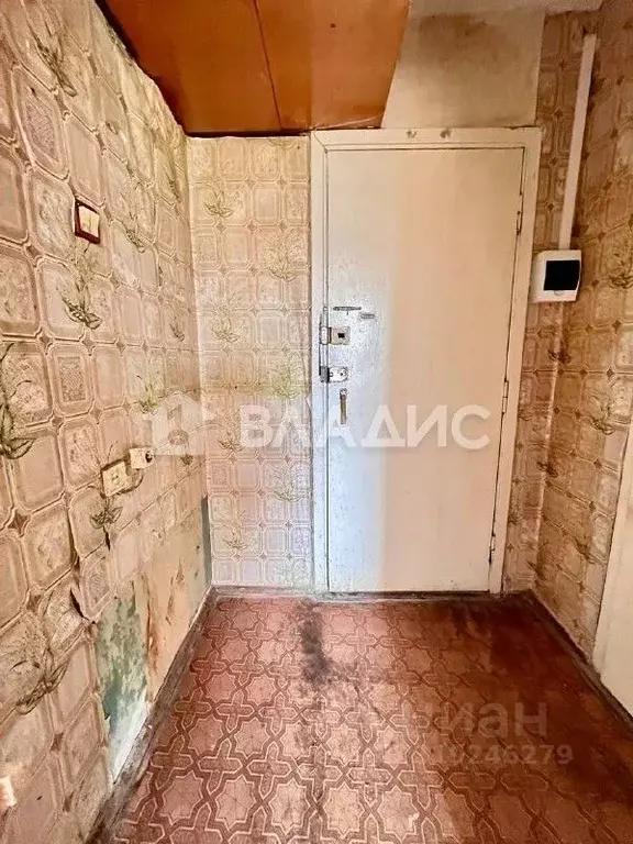 1-к кв. Белгородская область, Старый Оскол Молодогвардеец мкр, 1 (16.7 ... - Фото 0