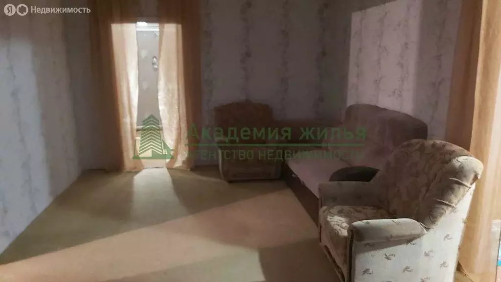 Дом в Саратовская область, Фёдоровский район, Калужское муниципальное ... - Фото 1