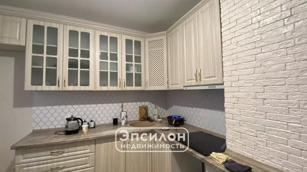 3-к кв. Курская область, Курск просп. Анатолия Дериглазова, 13 (84.83 ... - Фото 1