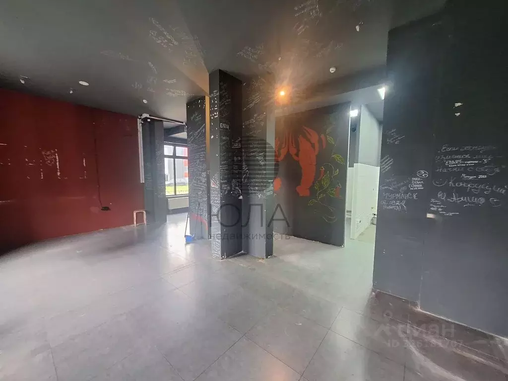 Торговая площадь в Санкт-Петербург дор. Кушелевская, 3к1 (71 м) - Фото 1