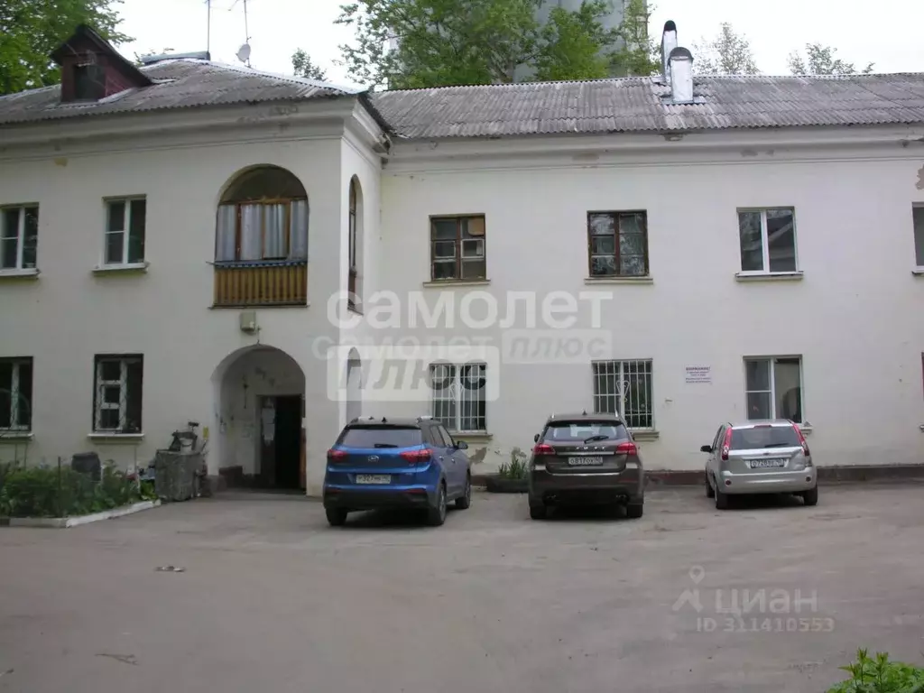 3-к кв. Калужская область, Калуга ул. Никитина, 133 (81.0 м) - Фото 0