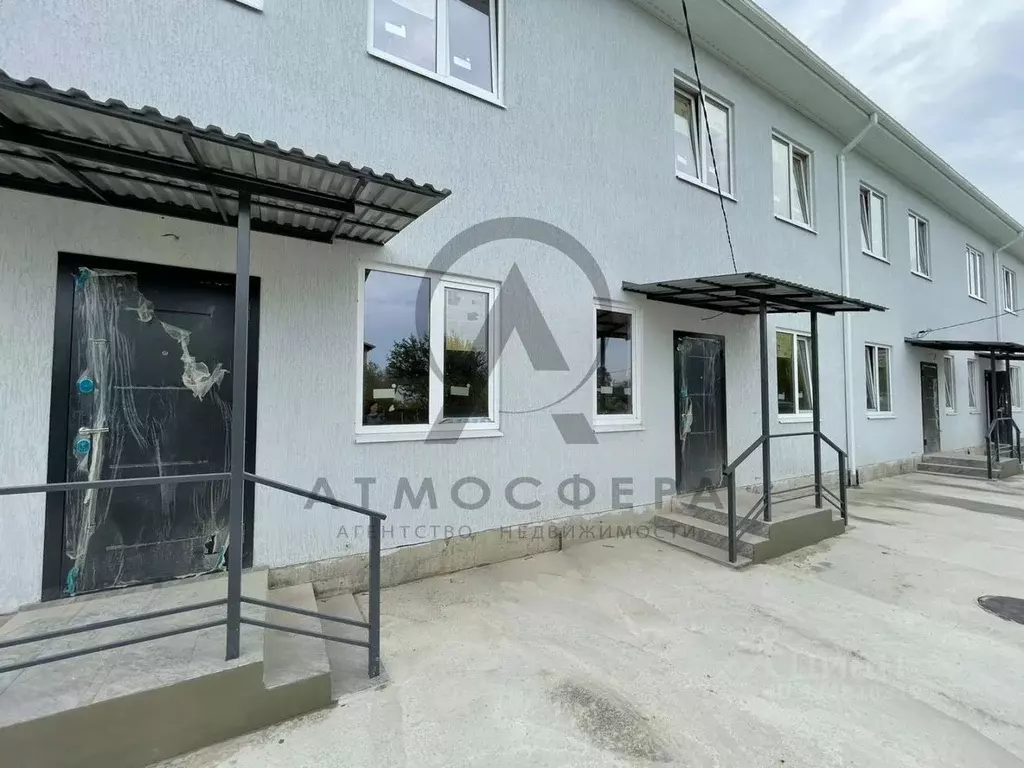 Дом в Краснодарский край, Хадыженск Апшеронский район, ул. Кирова (61 ... - Фото 1