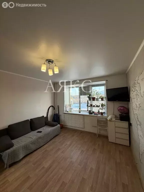 1-комнатная квартира: Ишимбай, улица Чкалова, 5А (34 м) - Фото 2