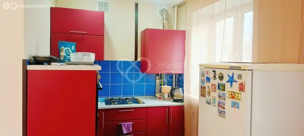 3-комнатная квартира: Волгоград, микрорайон Тулака, Аджарская улица, ... - Фото 1