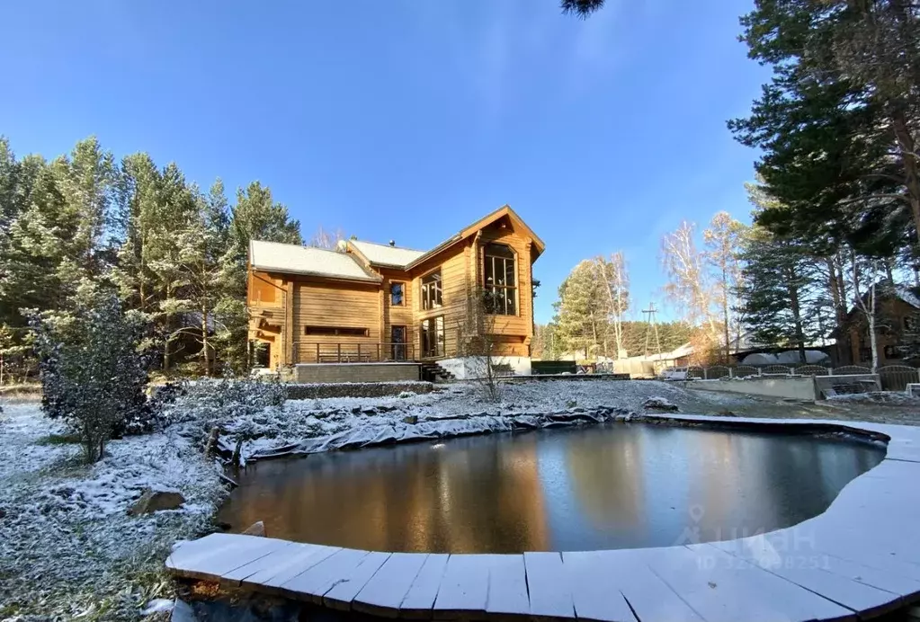 Дом в Красноярский край, Красноярск городской округ, пос. Минино  (375 ... - Фото 2