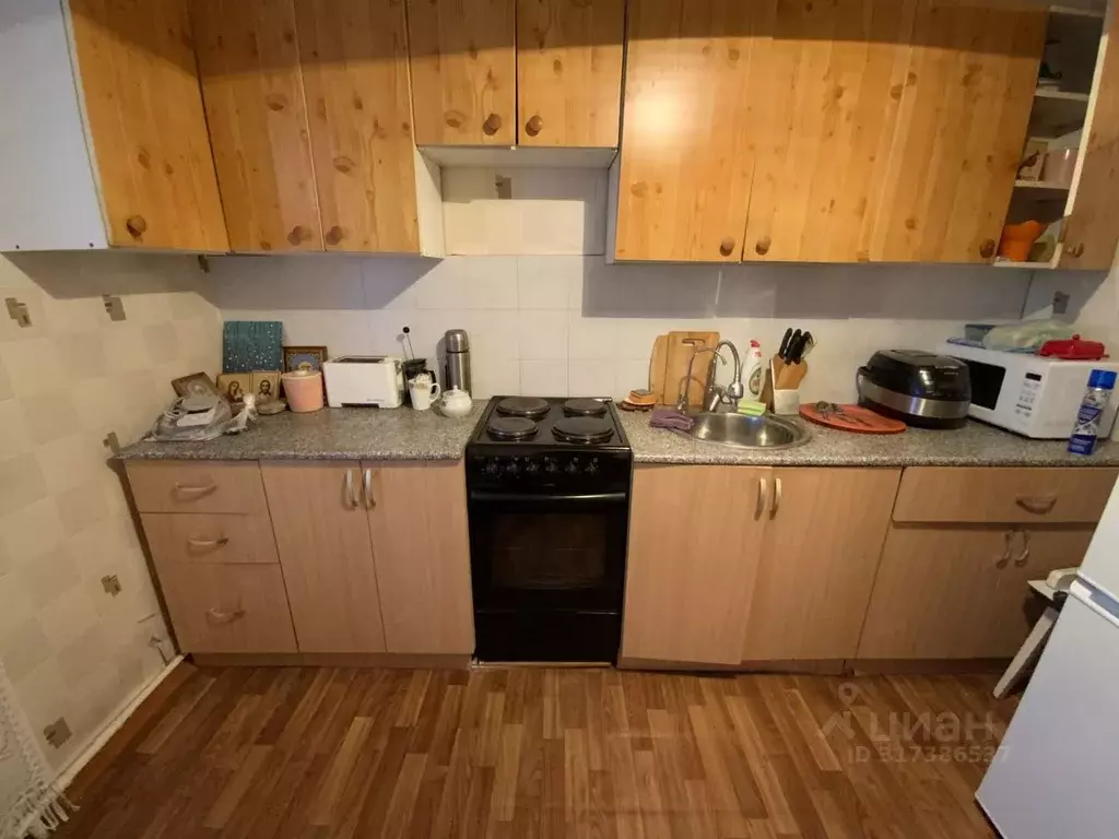 3-к кв. Тюменская область, Тюмень Полевая ул., 27 (61.2 м) - Фото 1