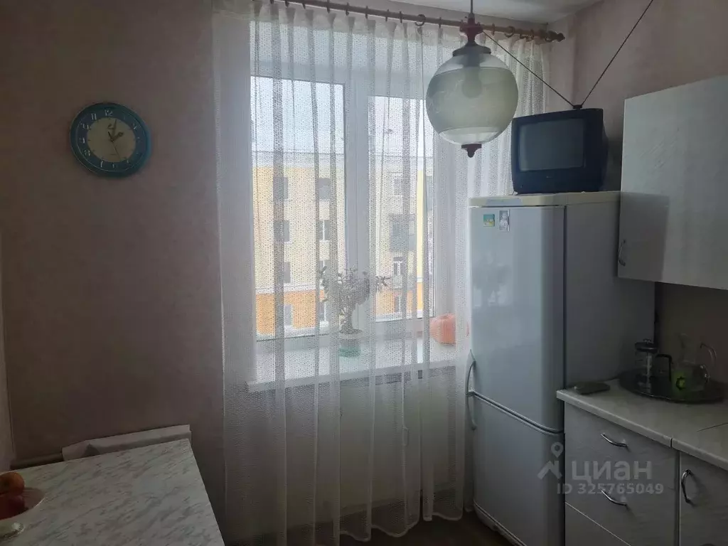 2-к кв. Кемеровская область, Новокузнецк ул. Обнорского, 44 (42.0 м) - Фото 2