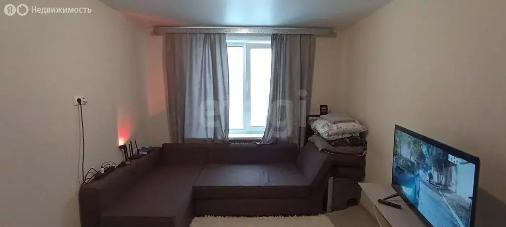 1-комнатная квартира: посёлок городского типа Стройкерамика, улица ... - Фото 2