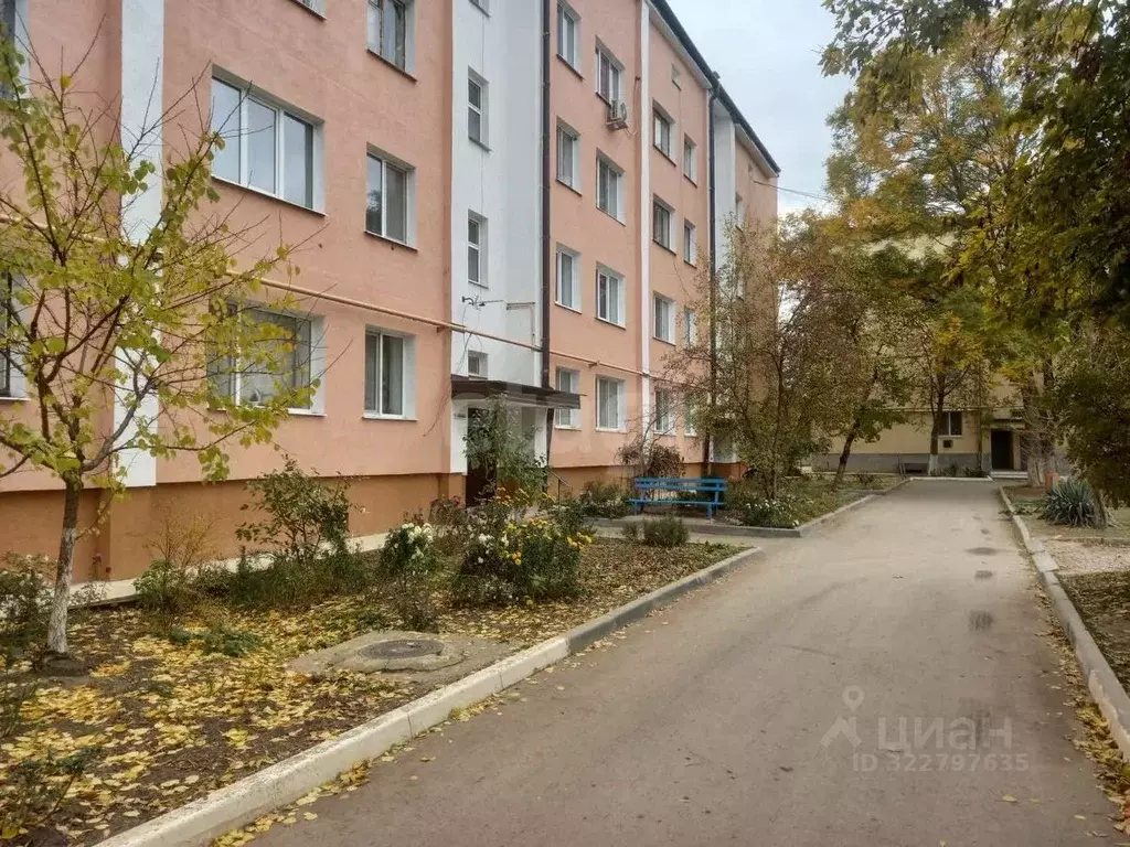 4-к кв. Крым, Кировский район, с. Яркое Поле ул. Спортивная, 17 (79.1 ... - Фото 1