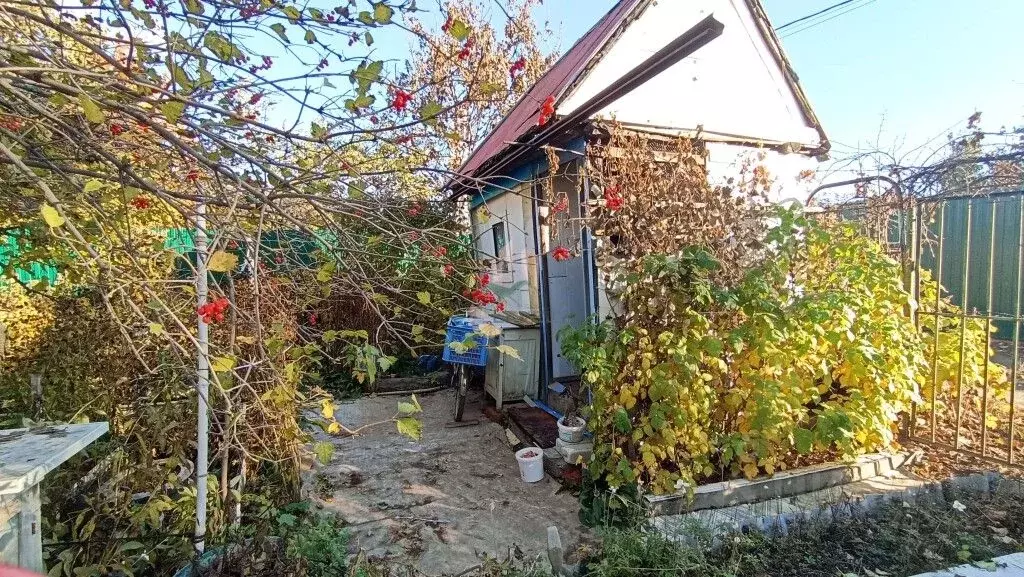 Дом в Саратовская область, Энгельс муниципальное образование, ... - Фото 1