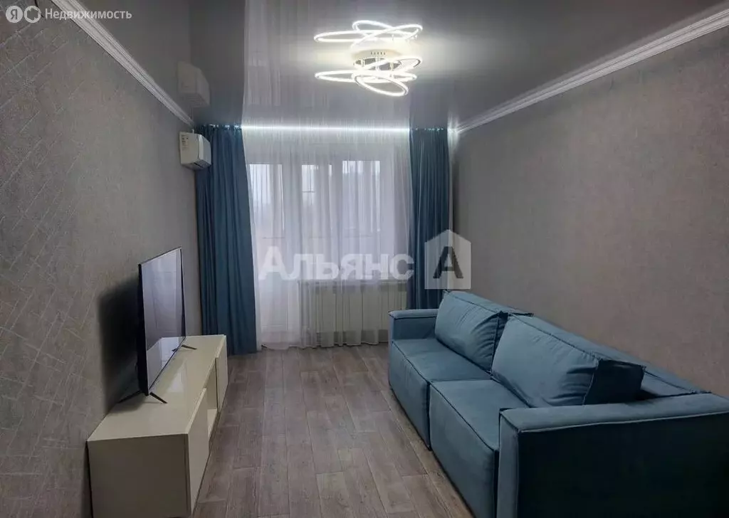 2-комнатная квартира: Шахты, Шахтинский проспект, 63 (46 м) - Фото 1