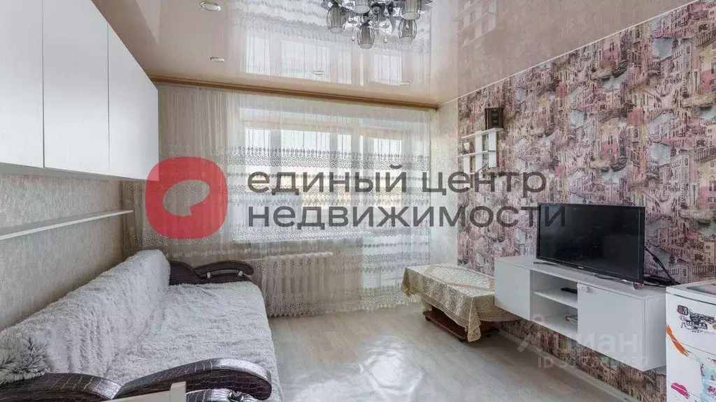 2-к кв. Тюменская область, Тюмень Ставропольская ул., 2А (49.3 м) - Фото 0