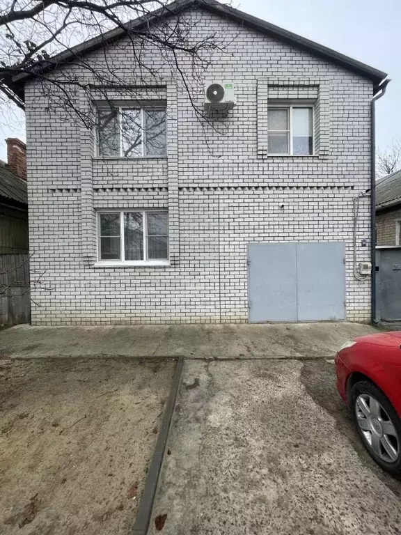 Дом в Волгоградская область, Волгоград ул. Иванова, 14 (160 м) - Фото 1