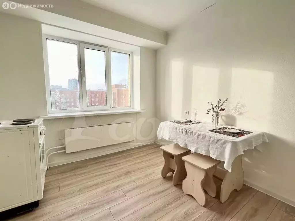 2-комнатная квартира: Тюмень, улица Щербакова, 142к4 (57.8 м) - Фото 1