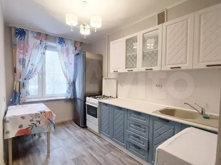 2-к. квартира, 40 м, 8/9 эт. - Фото 0