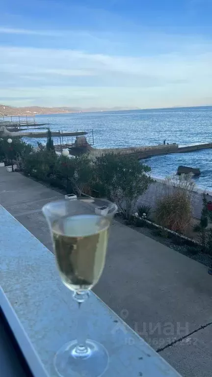 2-к кв. Крым, Алушта муниципальный округ, пос. Семидворье, ... - Фото 1