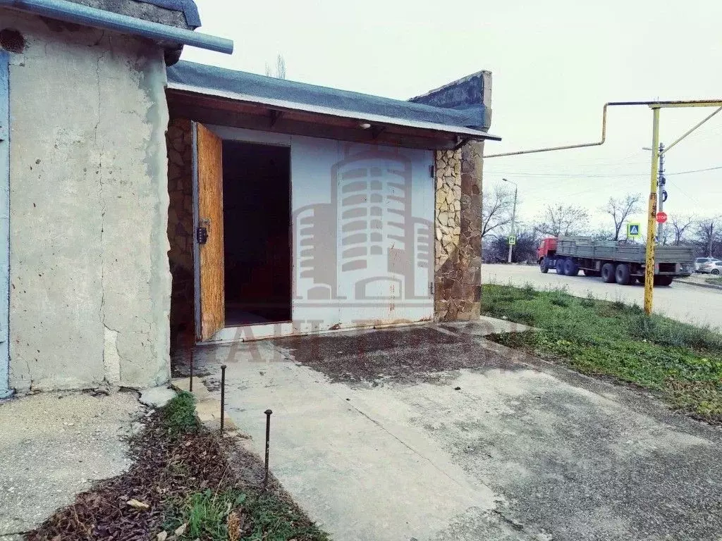 Гараж в Крым, Феодосия ул. Панова, 12 (40.0 м) - Фото 1