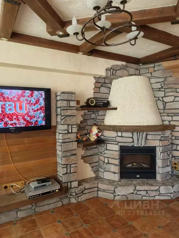 3-к кв. Омская область, Омский район, с. Красноярка ул. Коммунальник, ... - Фото 1