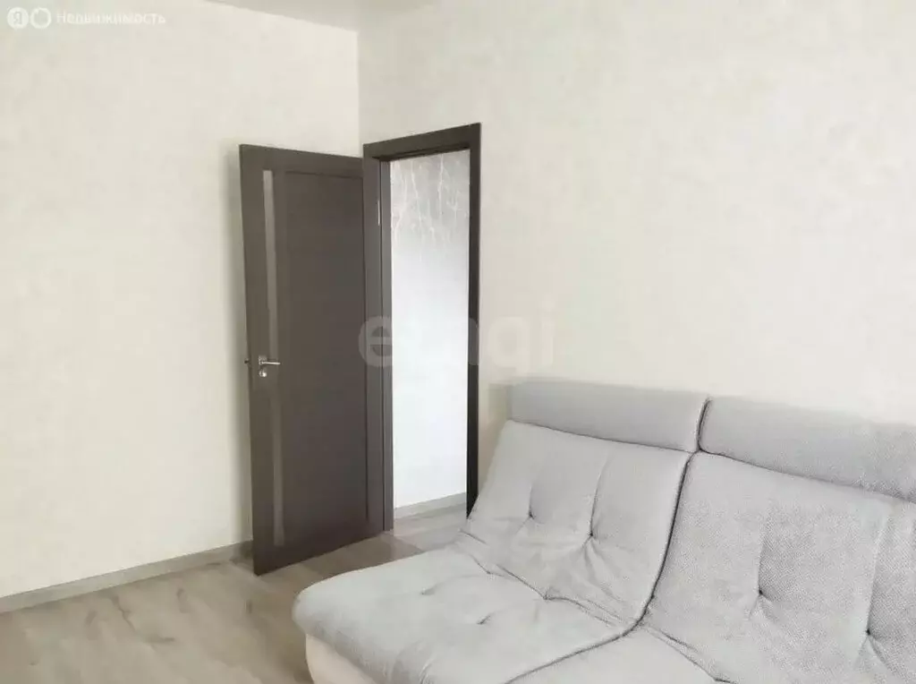 2-комнатная квартира: Кемерово, бульвар Строителей, 57/1 (55 м) - Фото 1