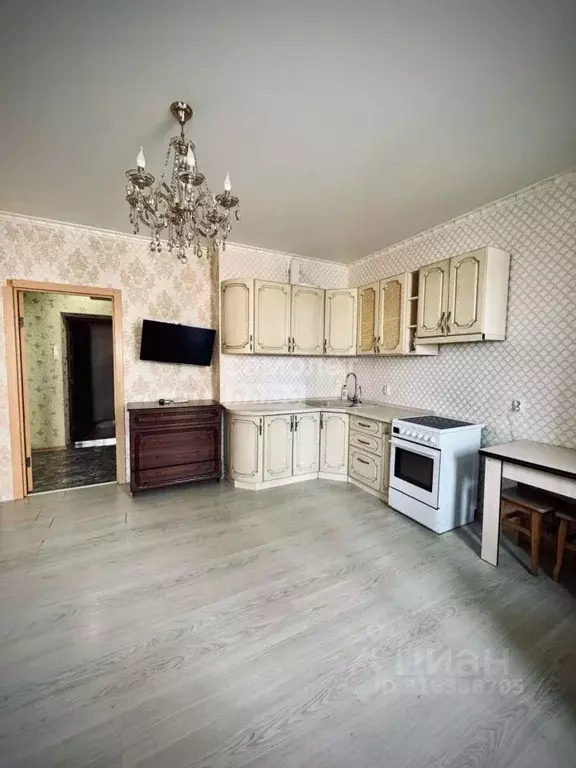 Студия Краснодарский край, Краснодар ул. Им. Героя Яцкова И.В., 9/1 ... - Фото 1