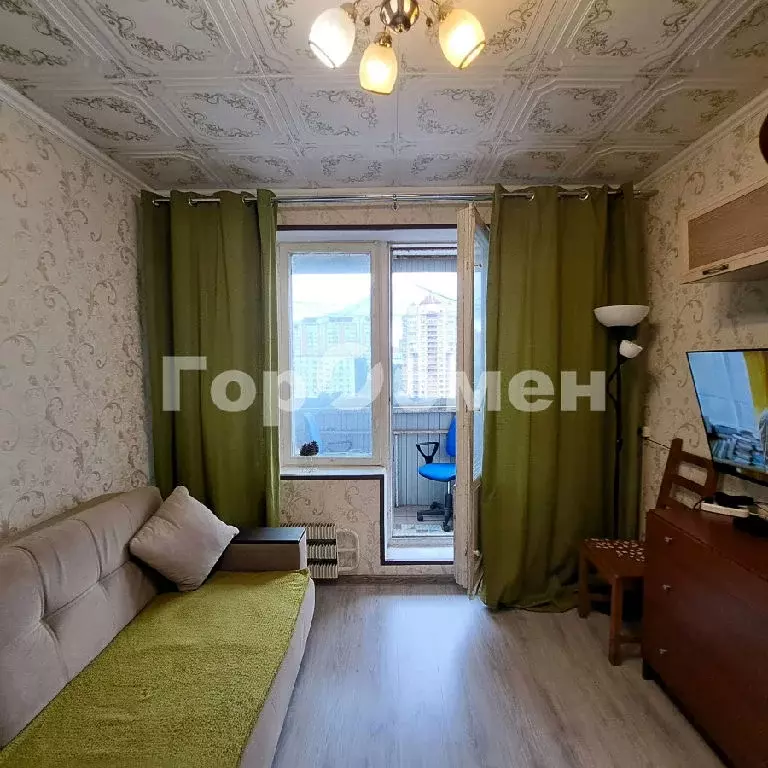 Продается комната в 3-комнатной квартире - Фото 1