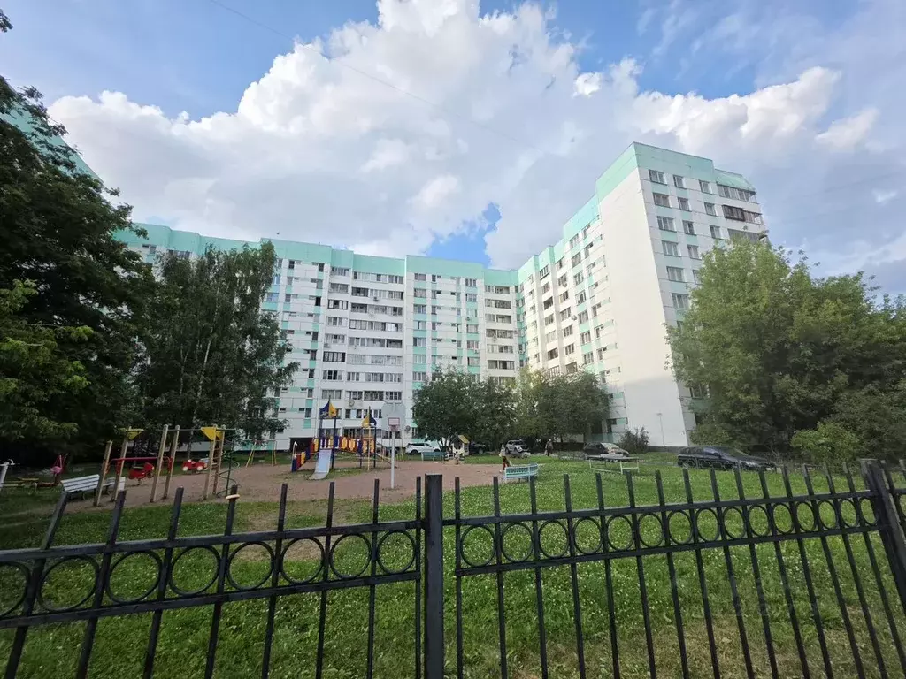 3-к кв. Санкт-Петербург ул. Маршала Казакова, 14К1 (67.0 м) - Фото 1