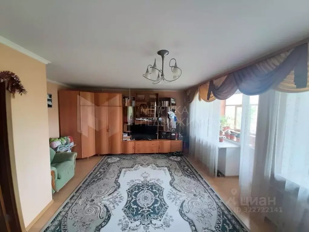 3-к кв. Тюменская область, Тюмень ул. Мельникайте, 44/2 (74.9 м) - Фото 1