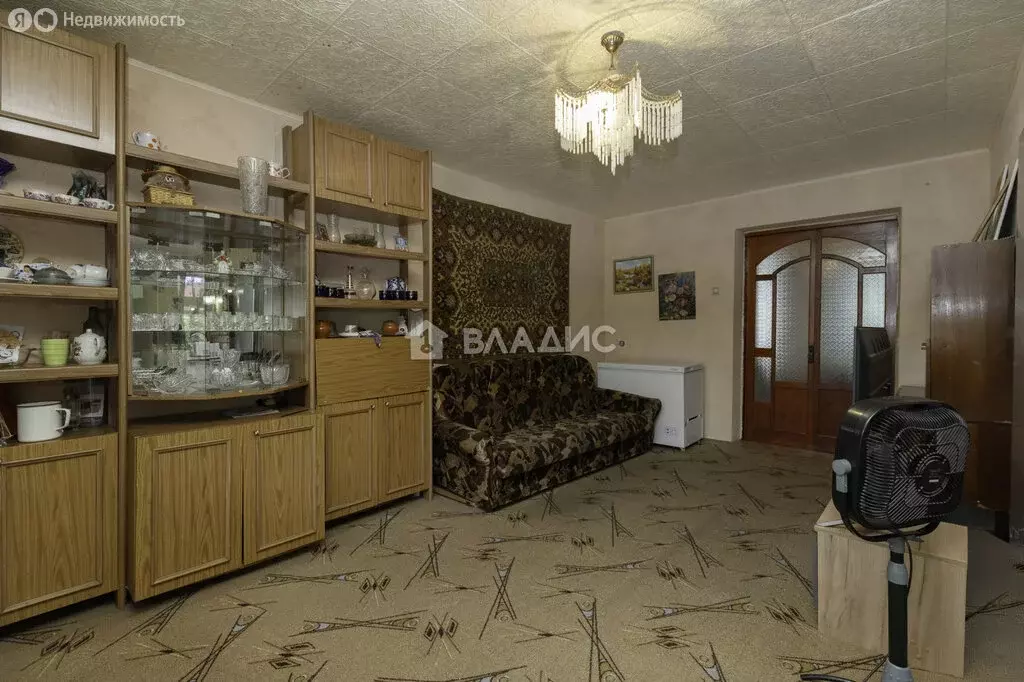 2-комнатная квартира: Тамбовка, Первомайская улица, 7 (70.8 м) - Фото 1
