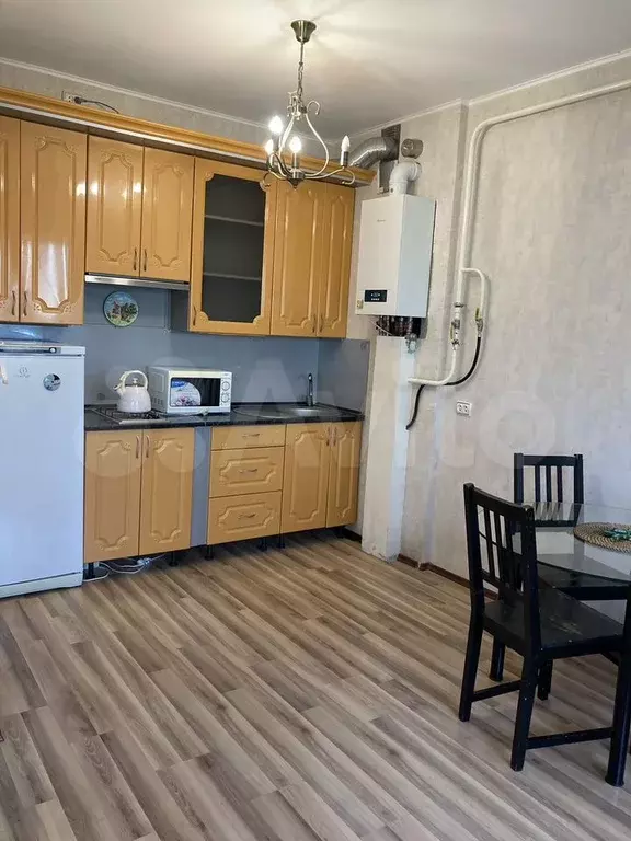 1-к. квартира, 40 м, 2/4 эт. - Фото 0