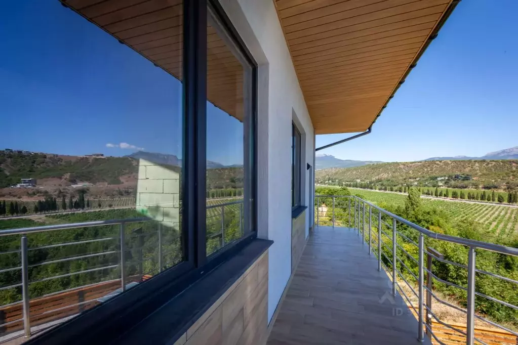 Таунхаус в Крым, Алушта ул. Юбилейная (220 м) - Фото 0