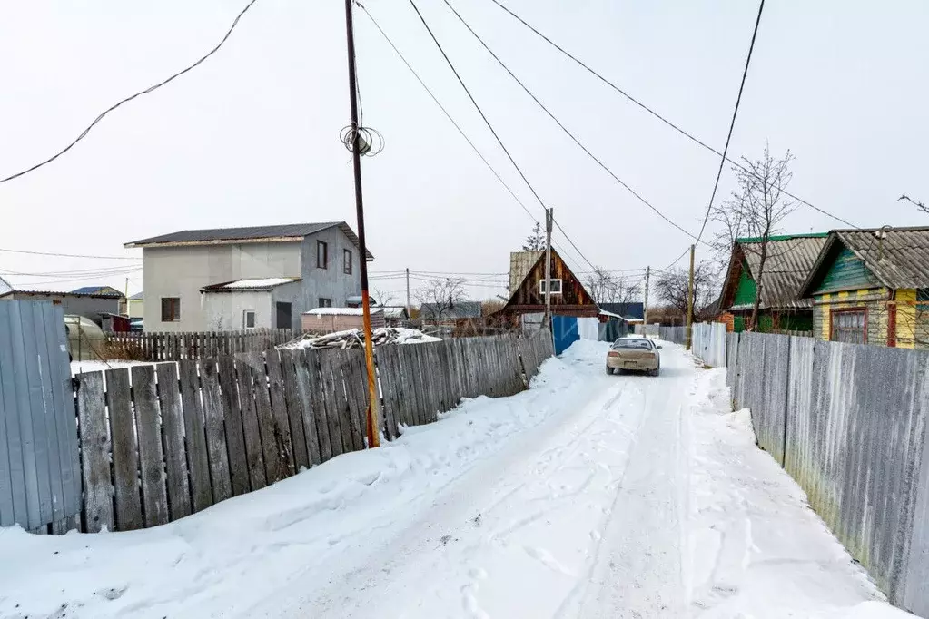 Участок в Тюменская область, Тюмень Малинка садовое товарищество, ул. ... - Фото 1