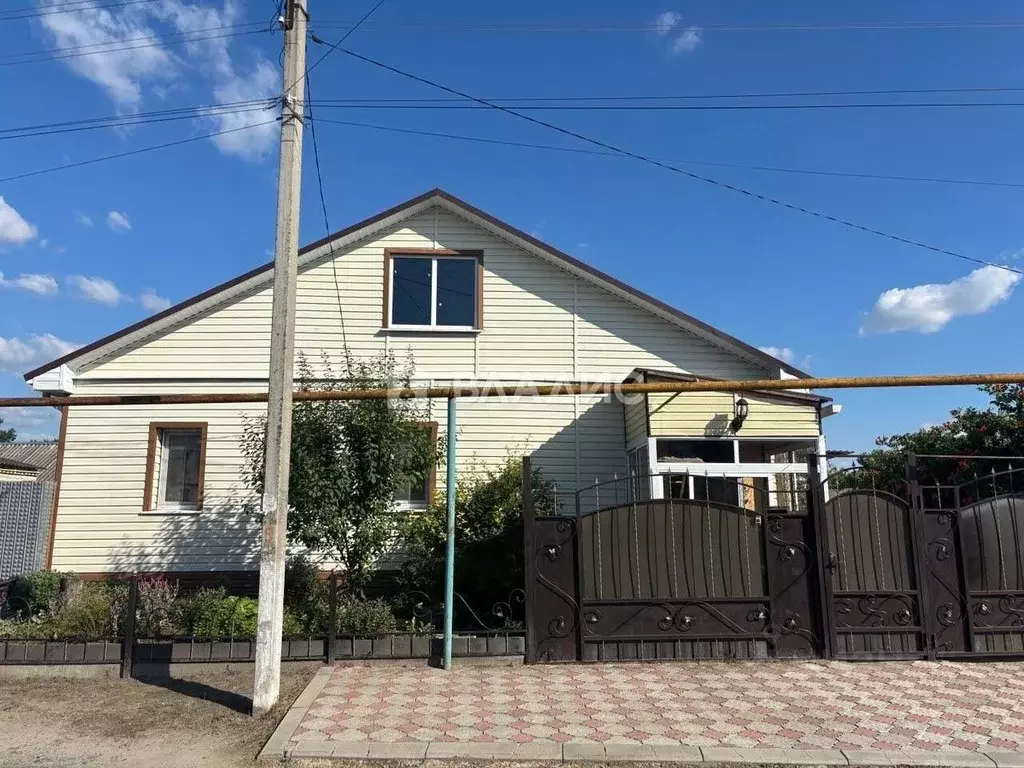 Дом в Белгородская область, Яковлевский муниципальный округ, Томаровка ... - Фото 1