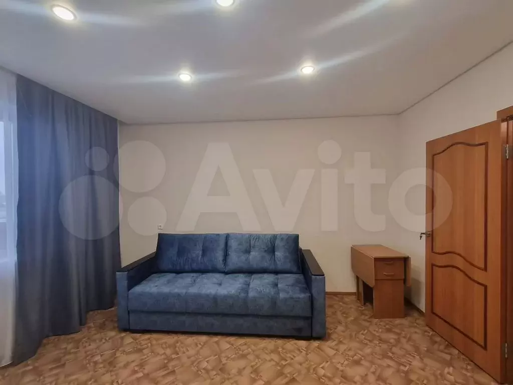 1-к. квартира, 40 м, 7/10 эт. - Фото 1