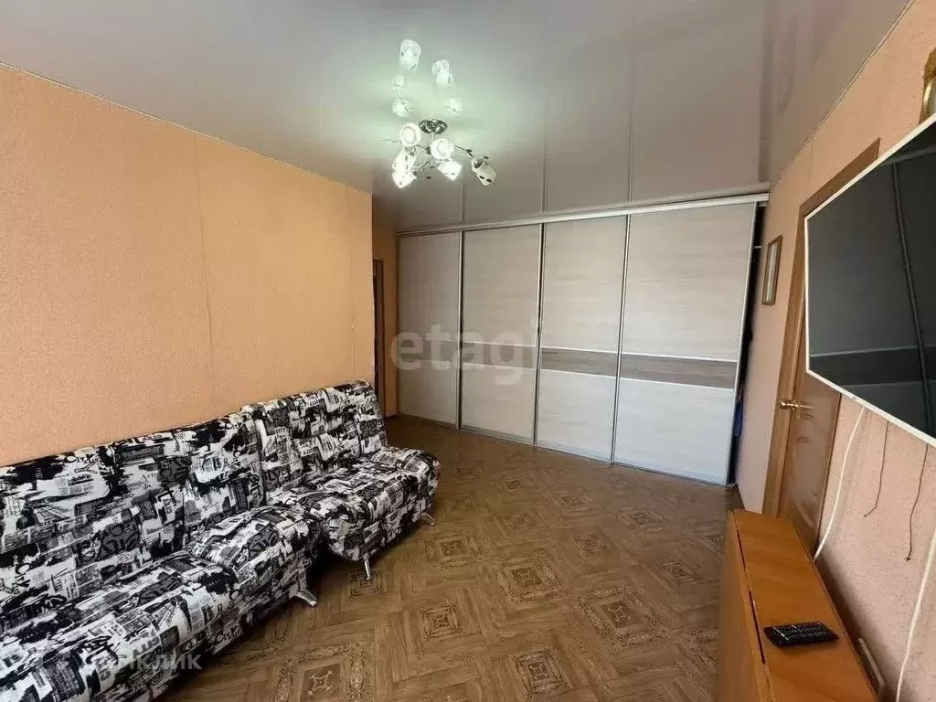 Продаётся 4-к квартира, 62.1 м - Фото 0