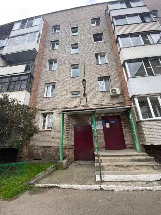 2-к кв. Хакасия, Абакан ул. Володарского, 4 (52.4 м) - Фото 0