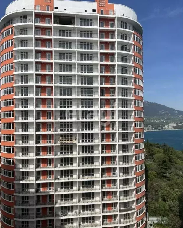 3-к кв. Крым, Ялта муниципальный округ, Ливадия пгт ул. Виноградная, ... - Фото 1