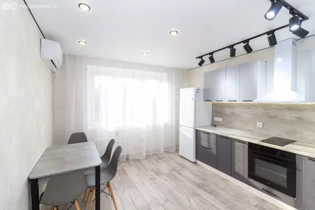 1-комнатная квартира: деревня Патрушева, улица Александра Пушкина, 1 ... - Фото 2