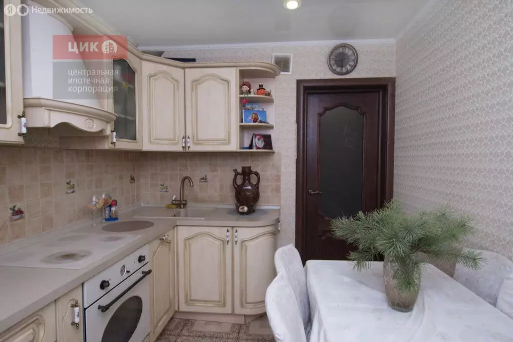 4-комнатная квартира: Рязань, улица 4-я Линия, 34 (75.9 м) - Фото 2