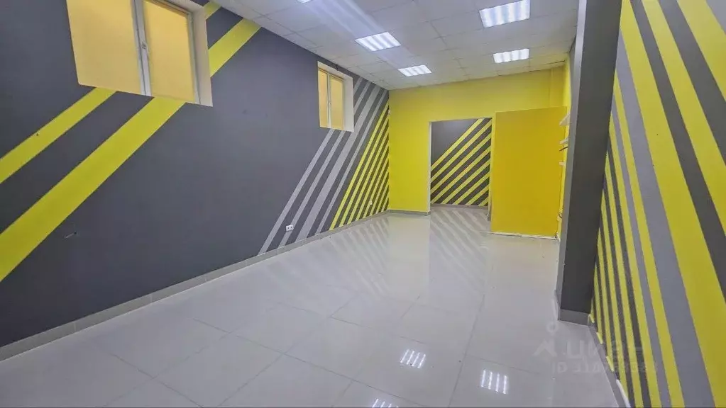 Помещение свободного назначения в Севастополь ул. Колобова, 21Б (39 м) - Фото 1
