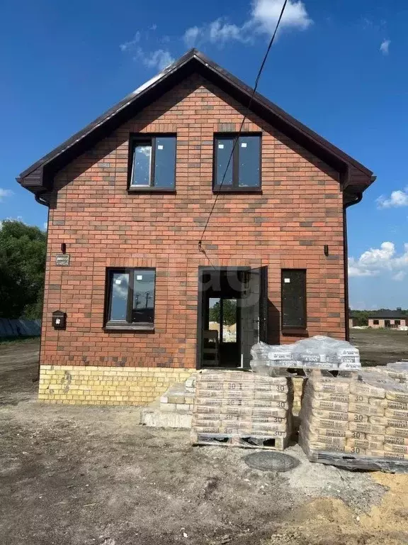 Дом в Воронежская область, с. Новая Усмань ул. Октябрьская, 89Г (100 ... - Фото 1