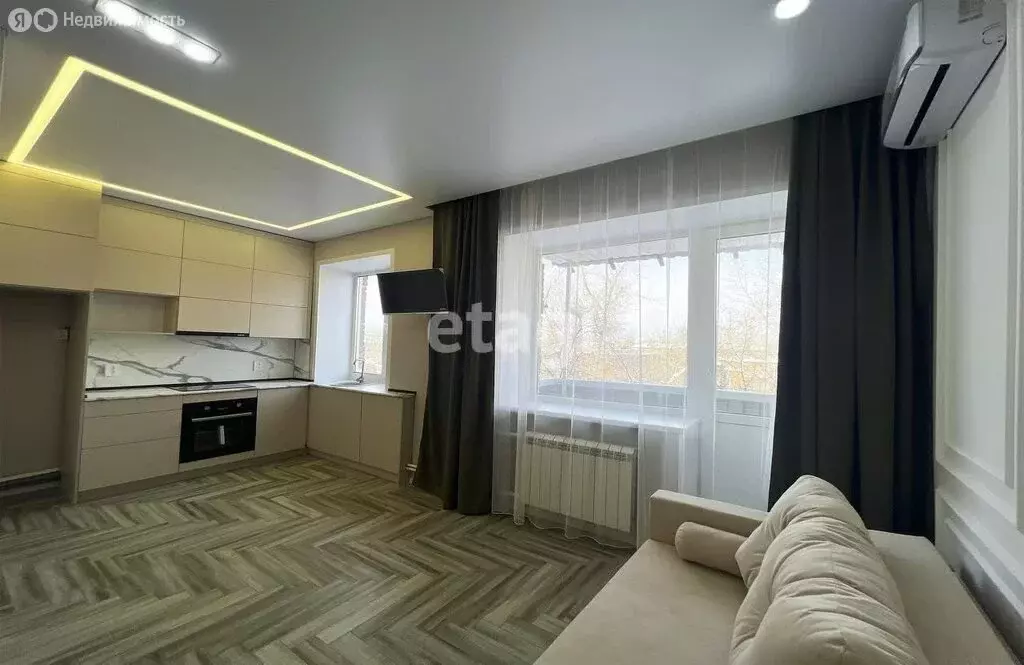 3-комнатная квартира: Бийск, Советская улица, 52/1 (66.8 м) - Фото 1