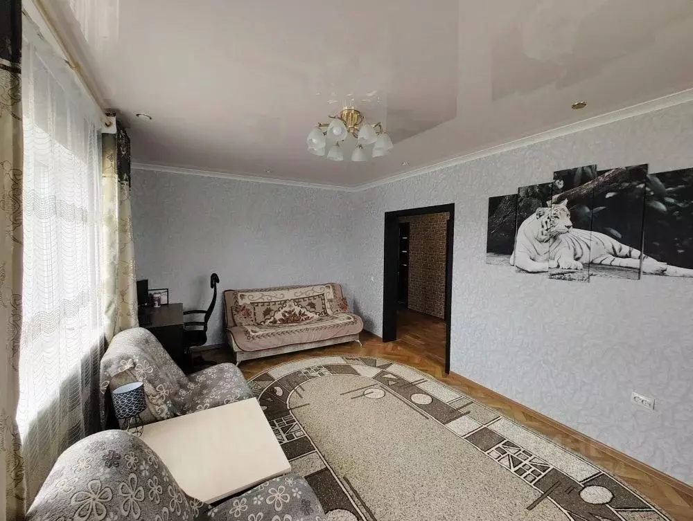 Дом в Оренбургская область, Сакмарский район, Татаро-Каргалинский ... - Фото 0