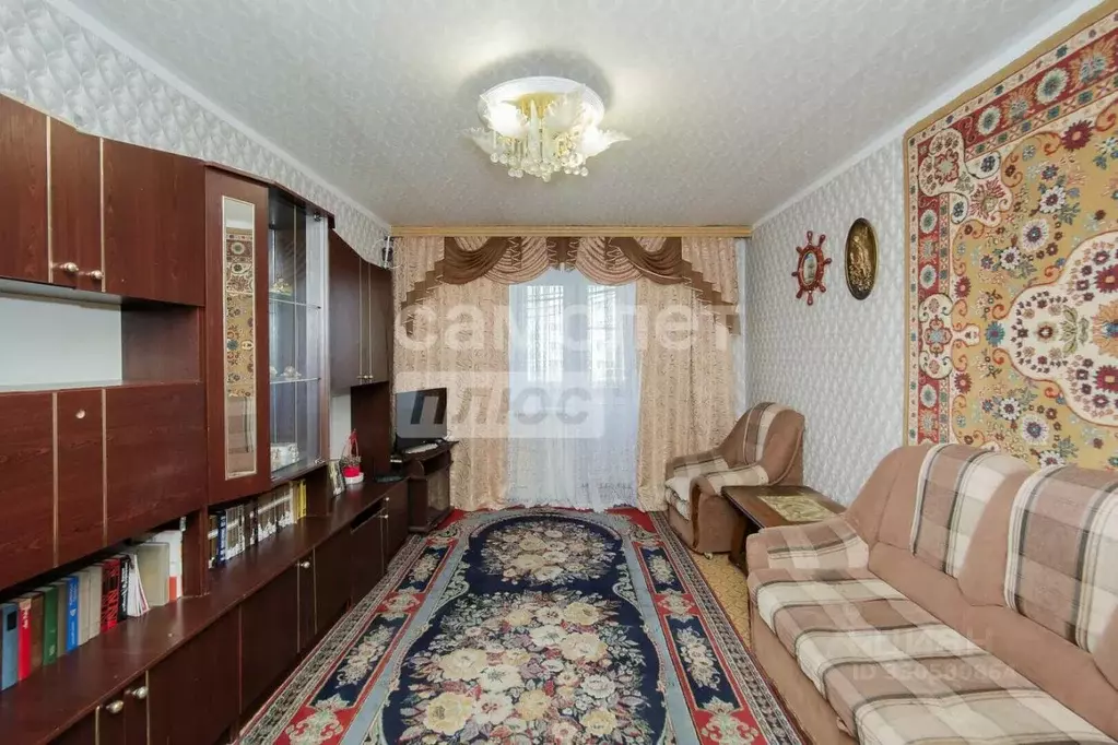 3-к кв. Липецкая область, Липецк ул. Ушинского, 9/2 (58.4 м) - Фото 0