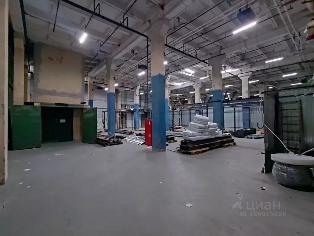 Склад в Санкт-Петербург 1-й Верхний пер., 2 (650 м) - Фото 1