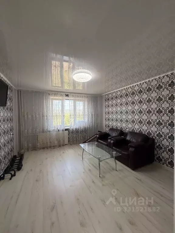 3-к кв. Иркутская область, Братск ул. Возрождения, 24 (63.8 м) - Фото 0