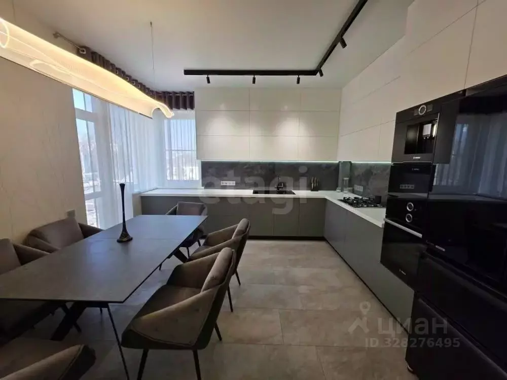 3-к кв. Крым, Саки ул. Курортная (155.0 м) - Фото 1