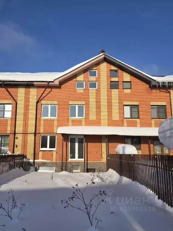 Таунхаус в Москва ул. Академика Семенова, 93к1 (224 м) - Фото 2