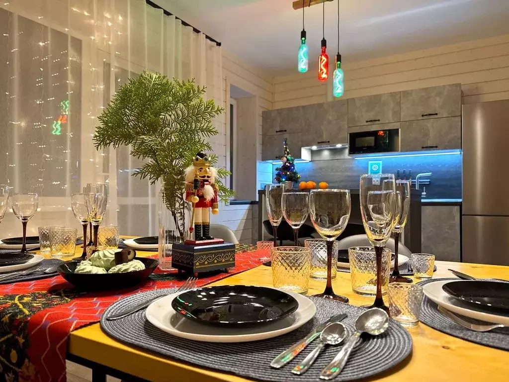 Дом в Ленинградская область, Гатчинский муниципальный округ, Вырица ... - Фото 1